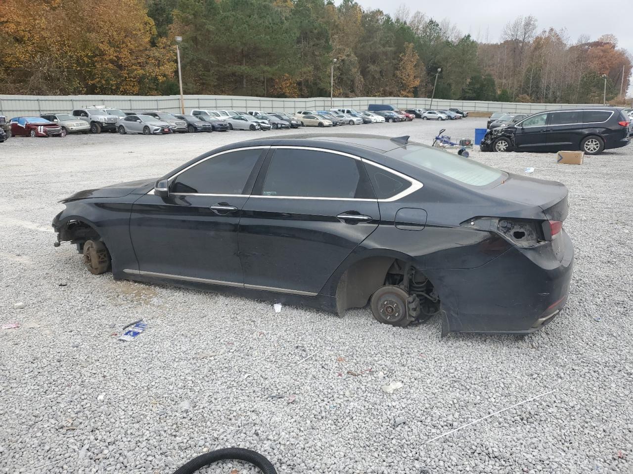 2015 Hyundai Genesis 3.8L - Фото 2