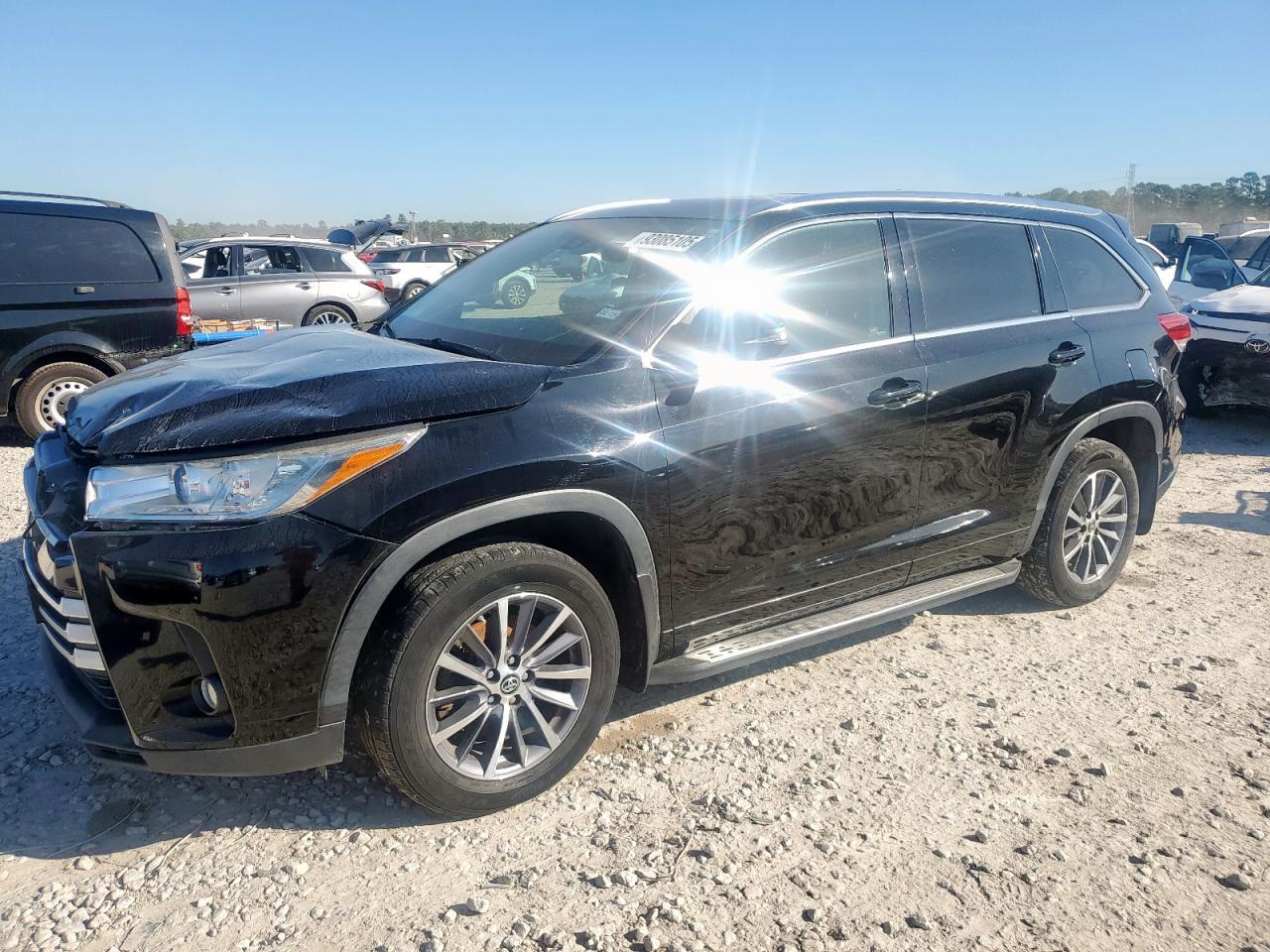 2018 Toyota Highlander Se