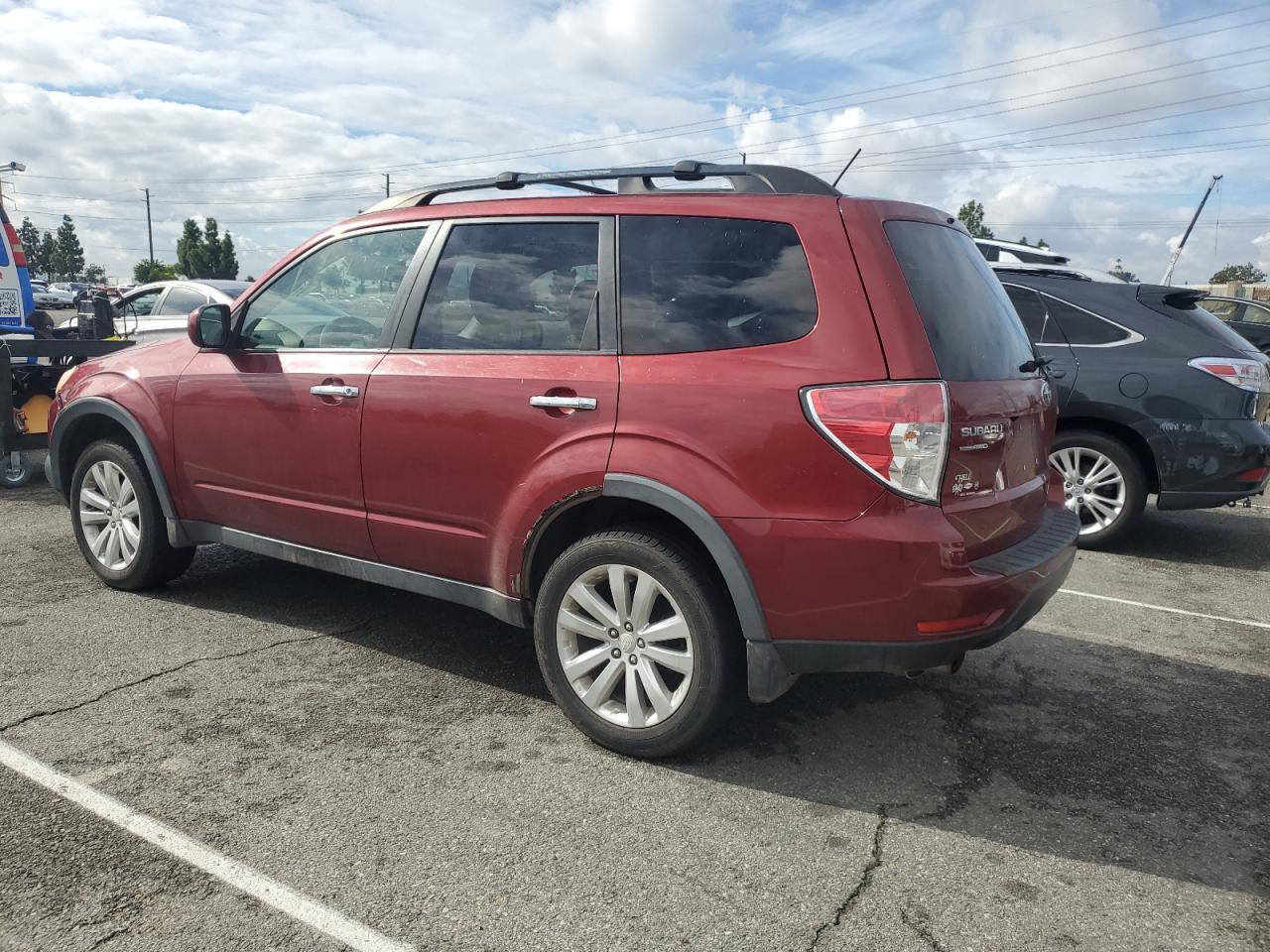 2011 Subaru Forester Limited - Фото 2