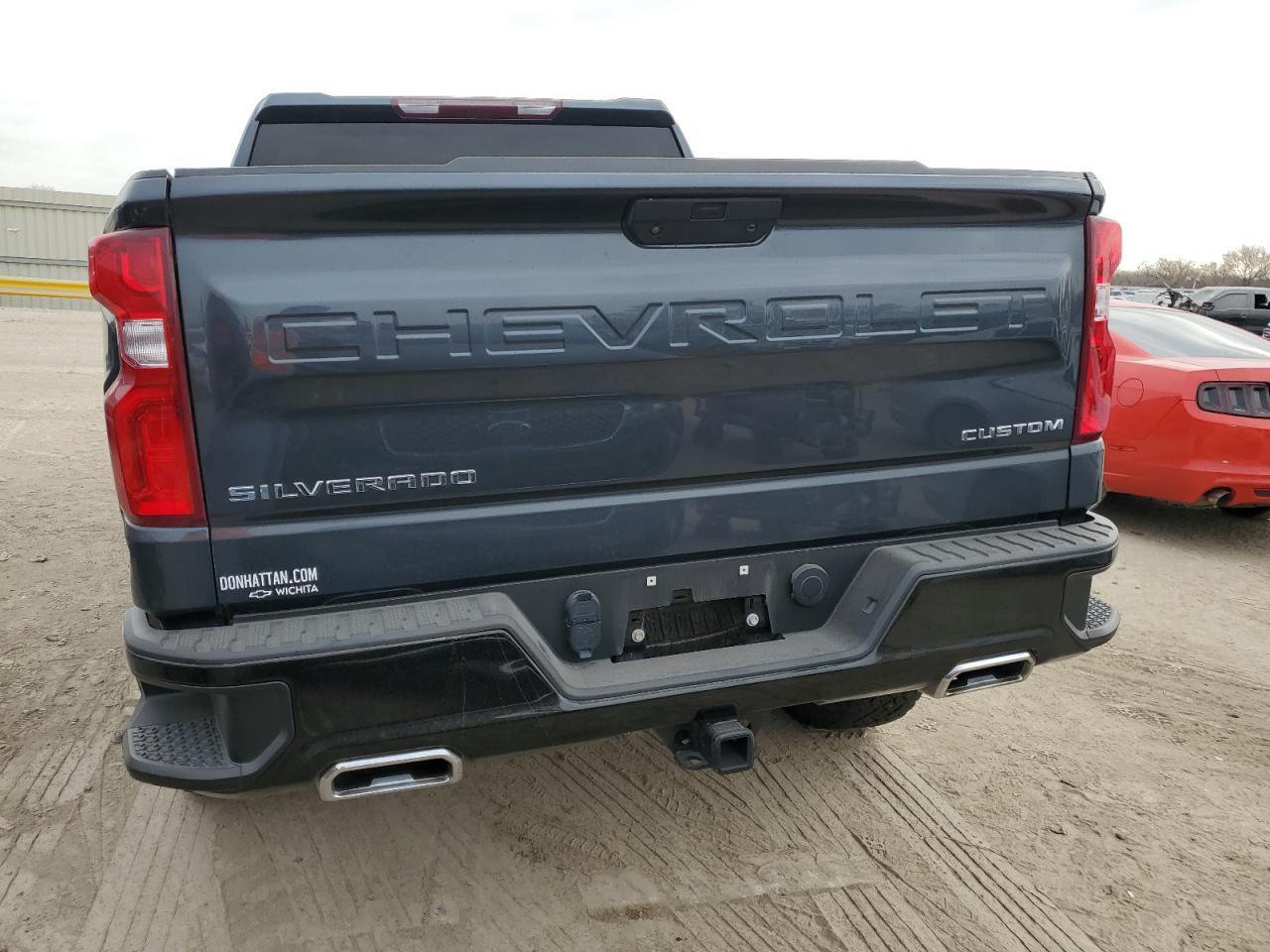 2021 Chevrolet Silverado K1500 Trail Boss Custom - Фото 6