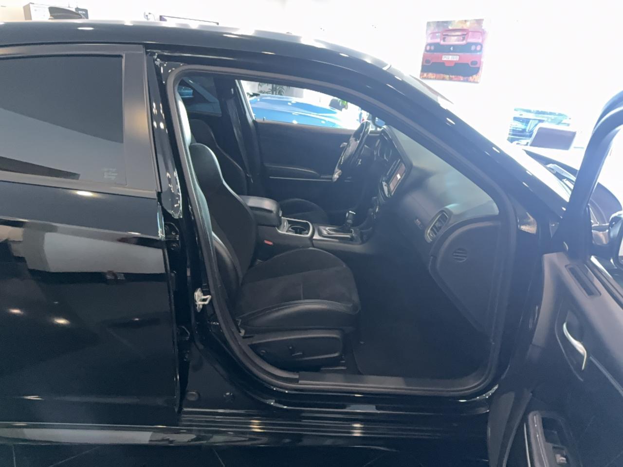 2020 Dodge Charger Scat Pack - Image 5