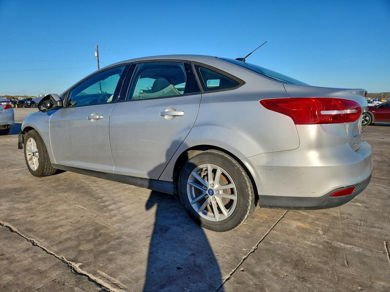 2018 Ford Focus Se - Фото 2