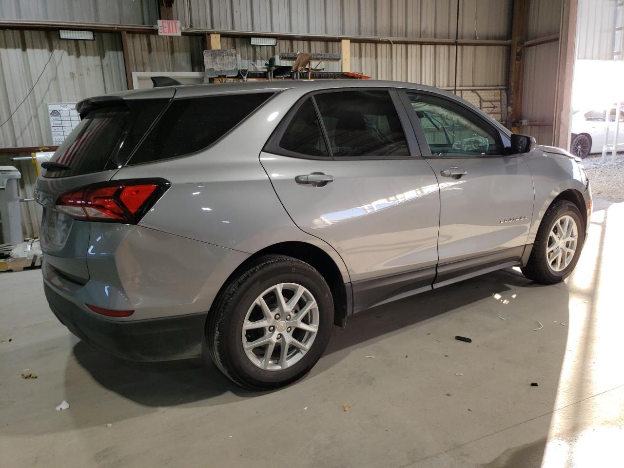 2024 Chevrolet Equinox Ls - Фото 3