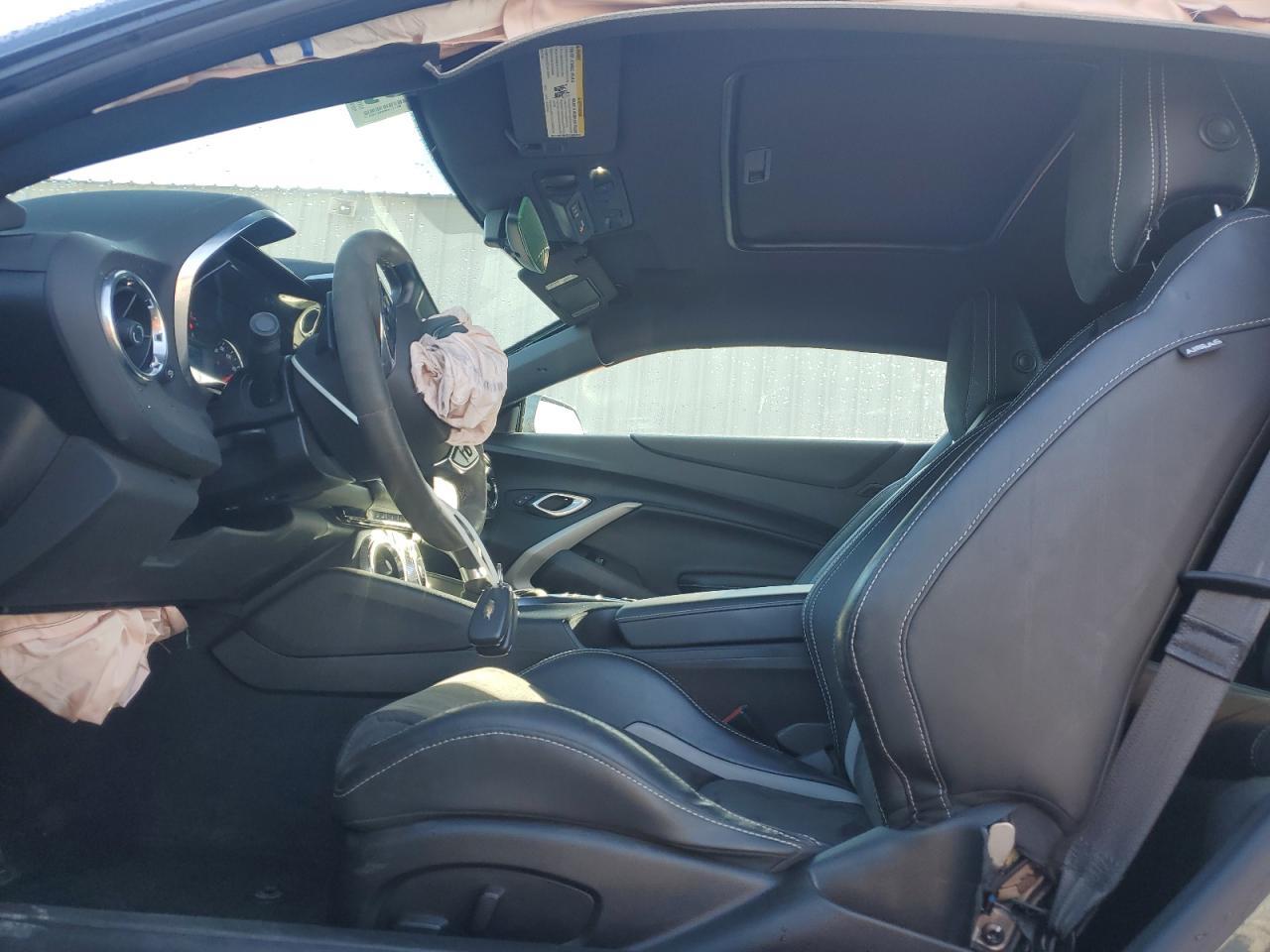 2023 Chevrolet Camaro Lt1 - Image 7