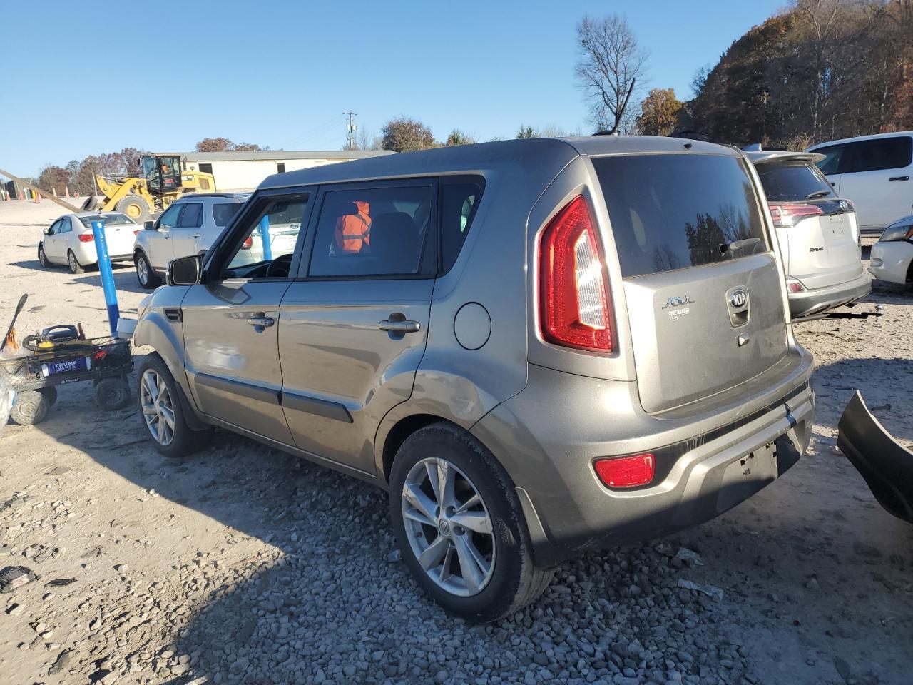 2013 Kia Soul + - Фото 2