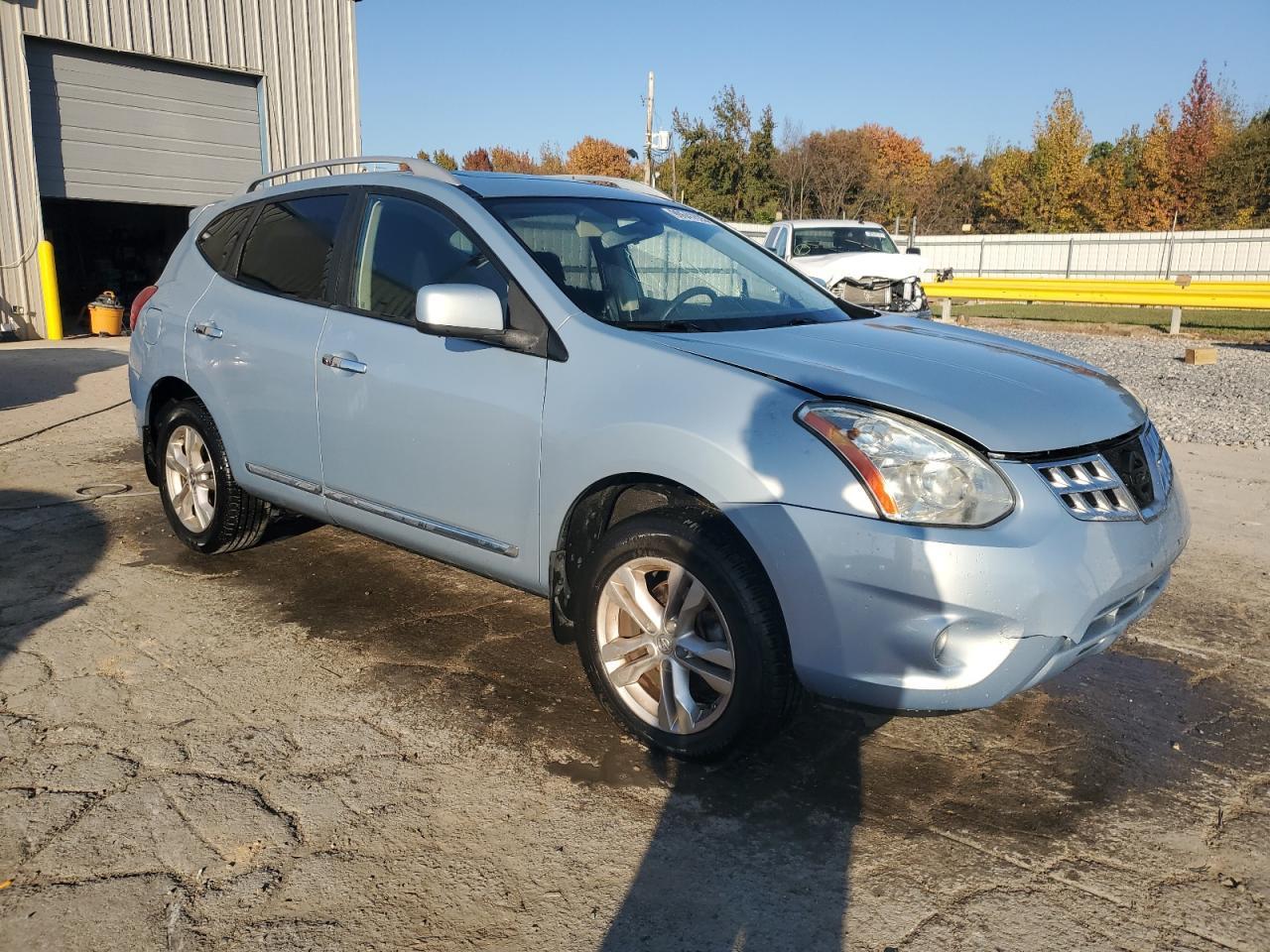 2013 Nissan Rogue S - Фото 4