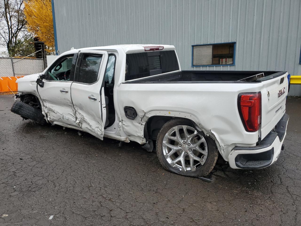 2019 GMC Sierra K1500 Denali - Image 2