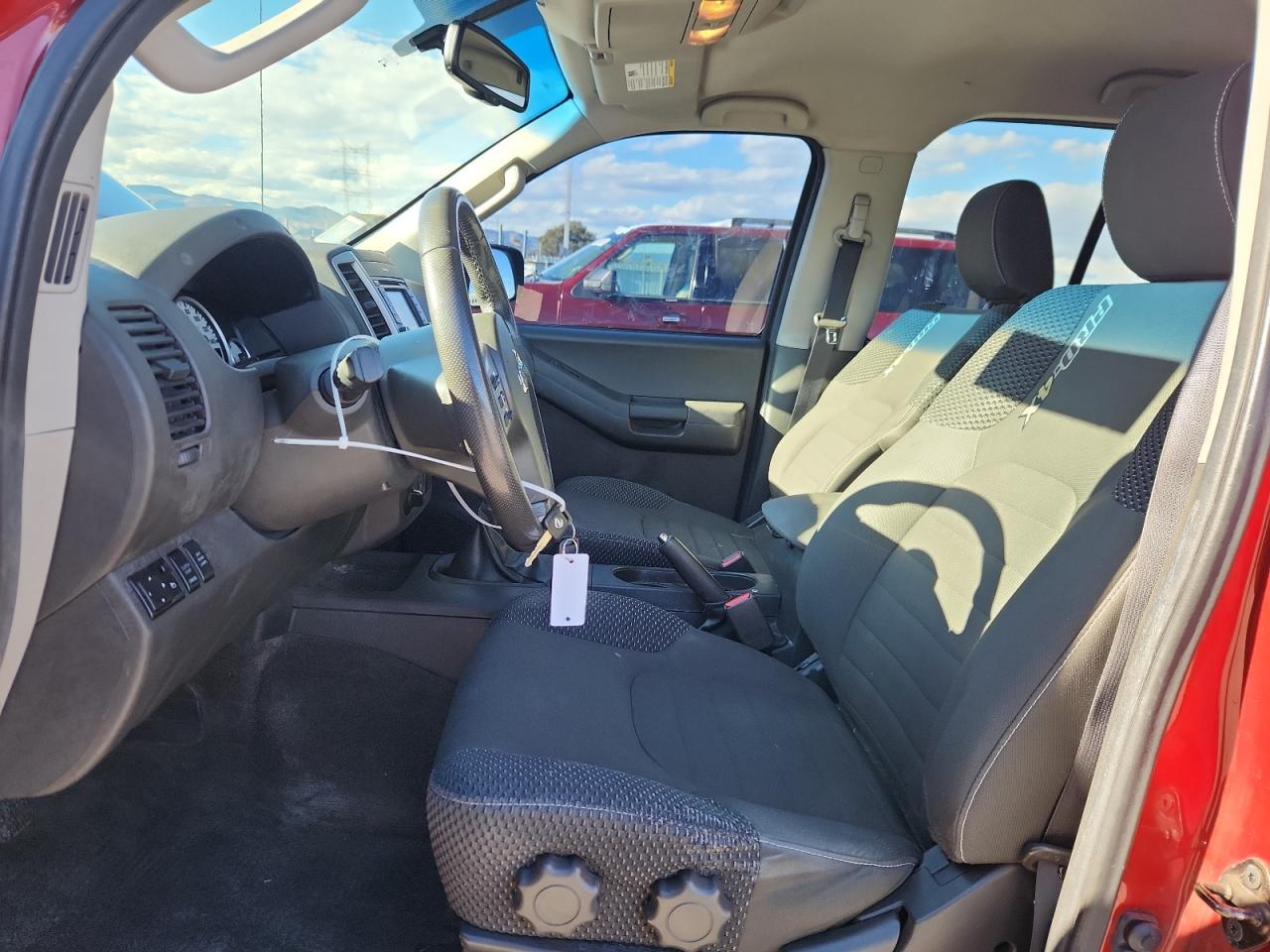 2013 Nissan Xterra X - Фото 7