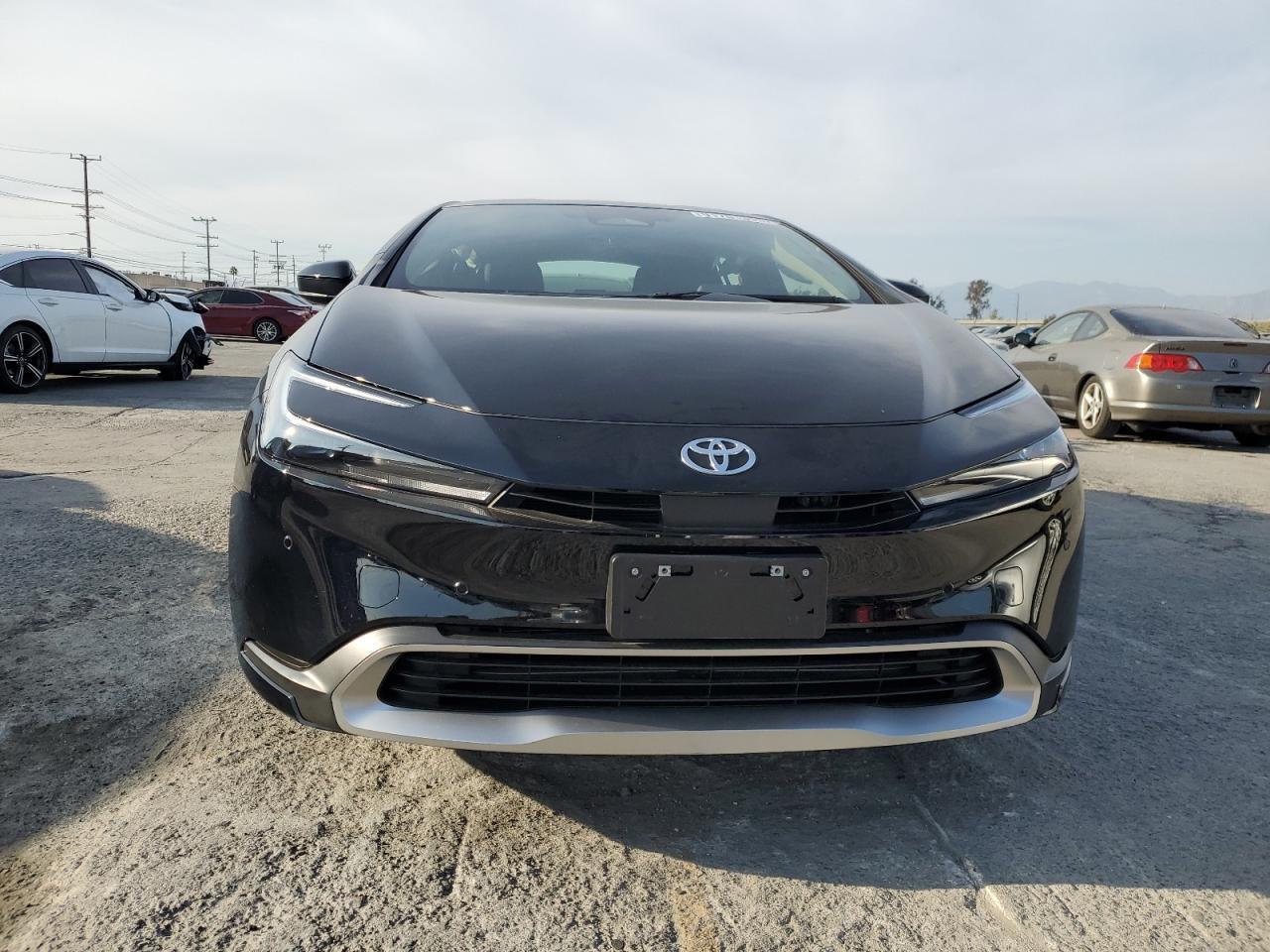 2026 Toyota Prius Se - Фото 5