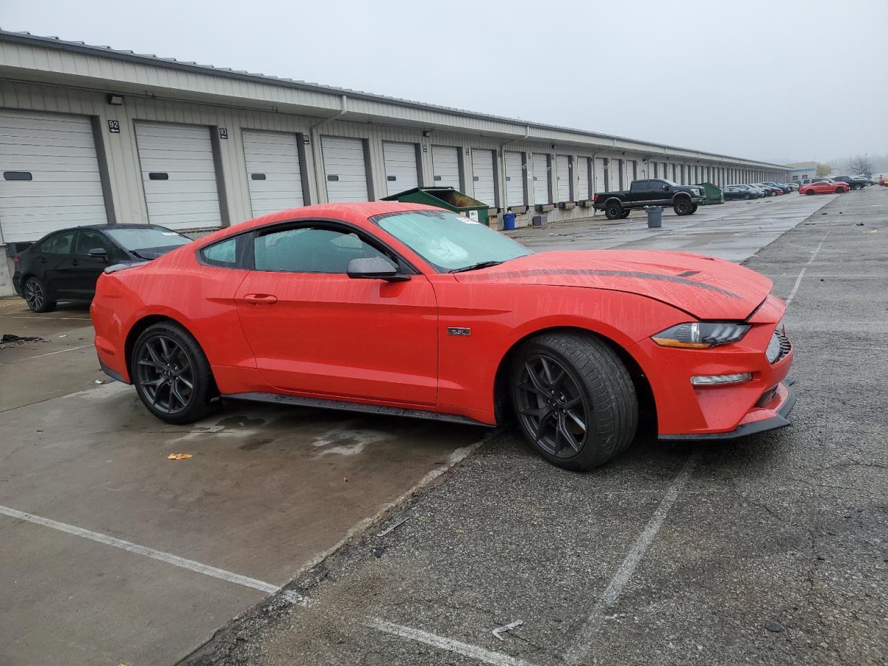 2020 Ford Mustang - Фото 4