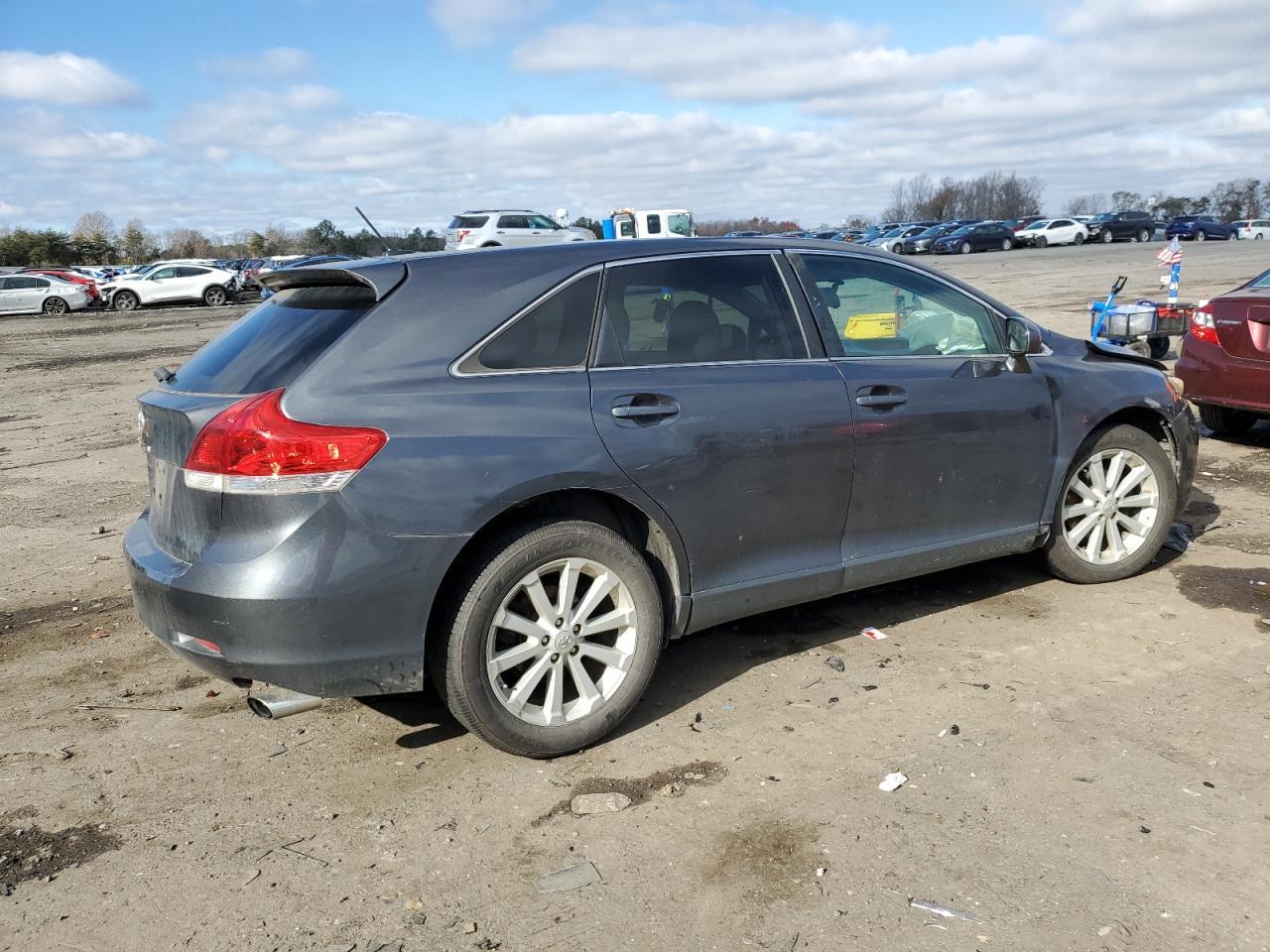 2010 Toyota Venza - Фото 3