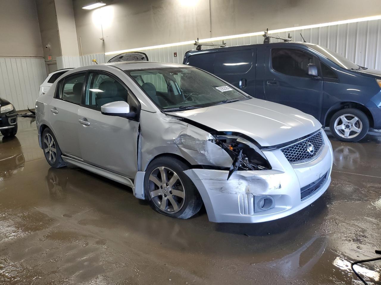 2011 Nissan Sentra 2.0 - Фото 4