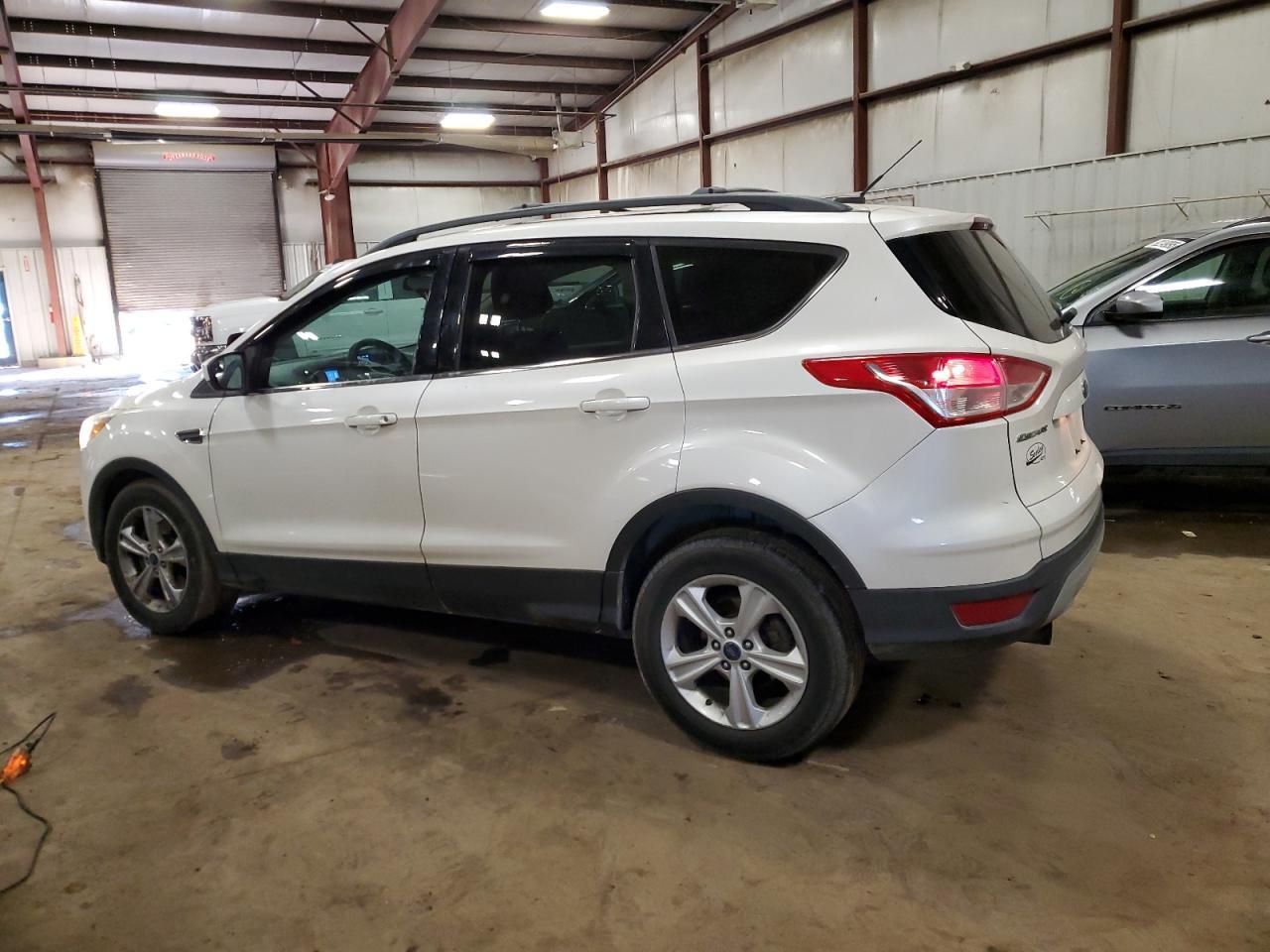 2013 Ford Escape Se - Фото 2