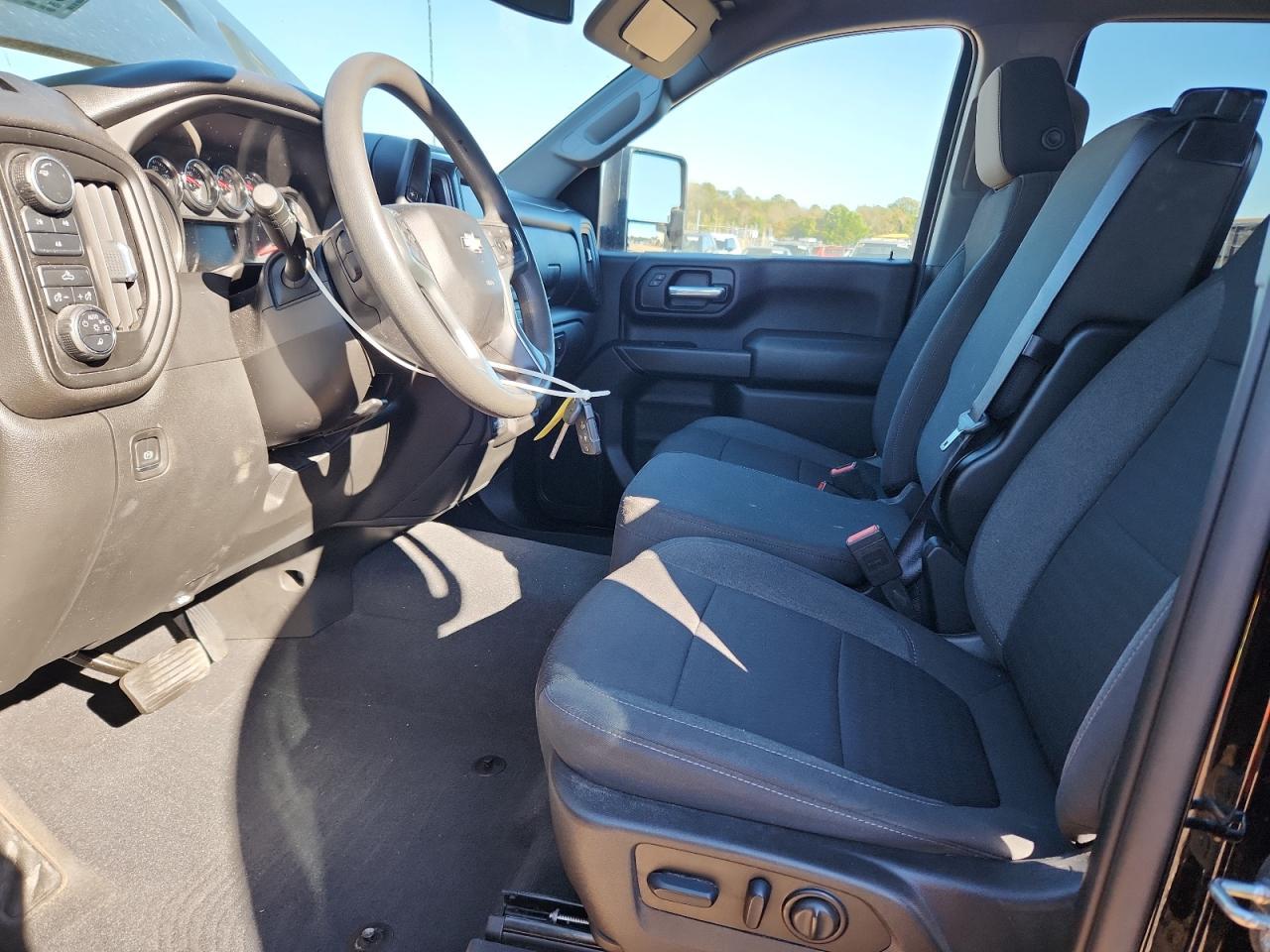 2023 Chevrolet Silverado K2500 Custom - Фото 7