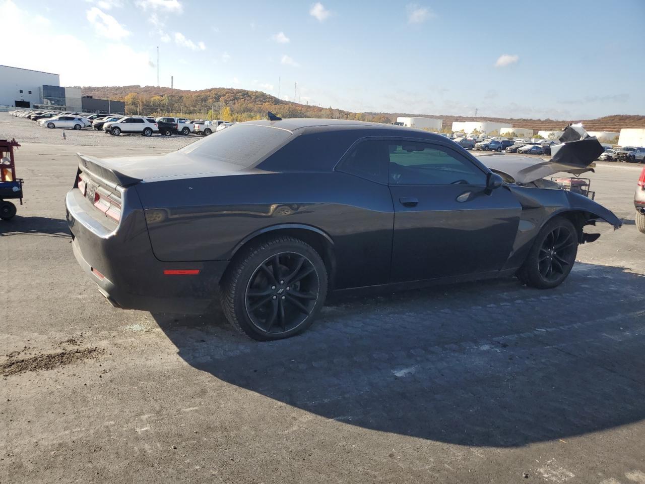2018 Dodge Challenger Sxt - Фото 3