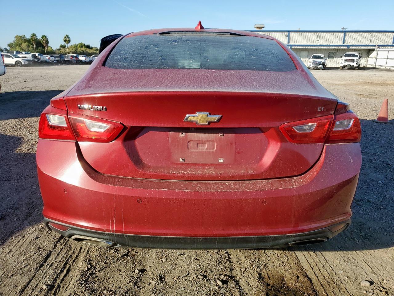 2016 Chevrolet Malibu - Image 6