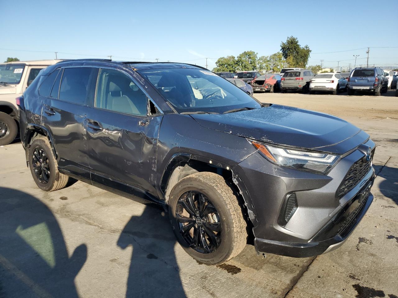 2023 Toyota Rav4 Se - Image 4