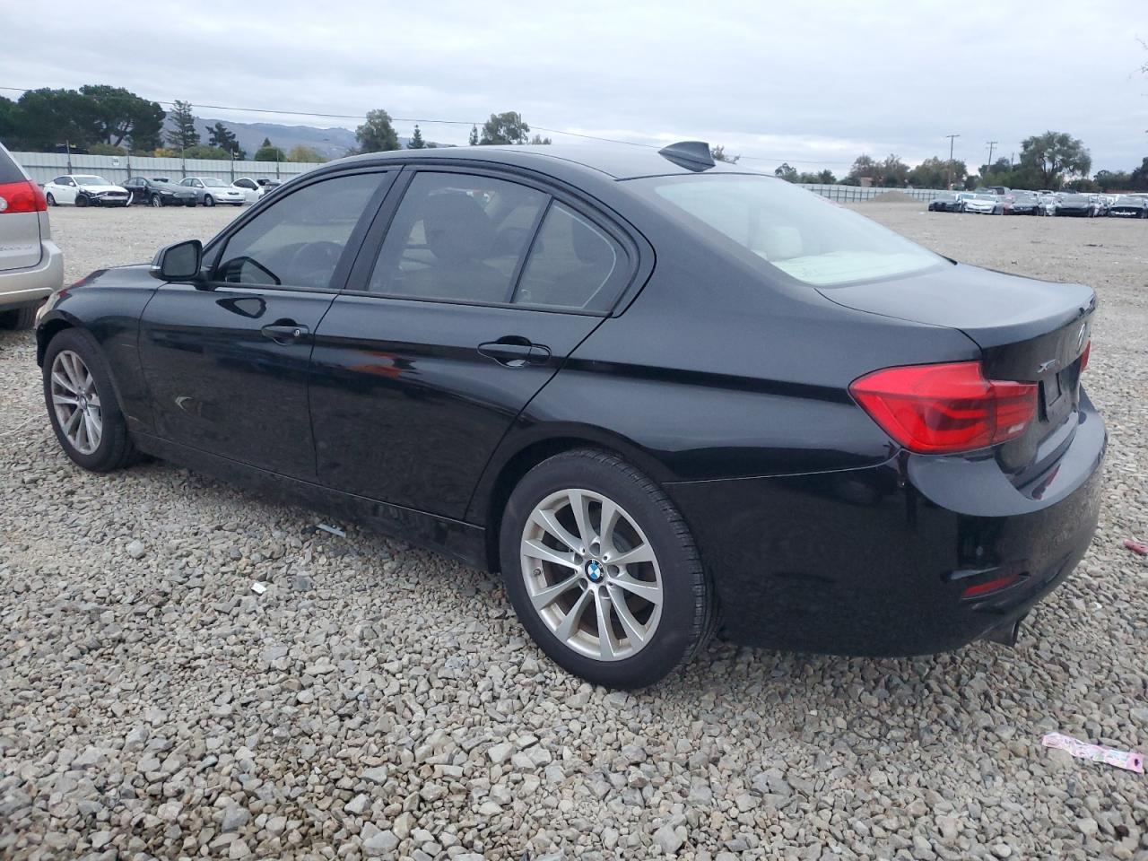 2016 BMW 320 Xi - Фото 2