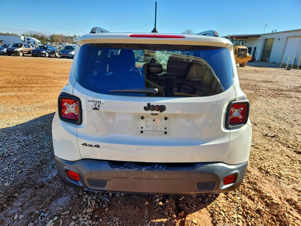 2017 Jeep Renegade Latitude - Image 6
