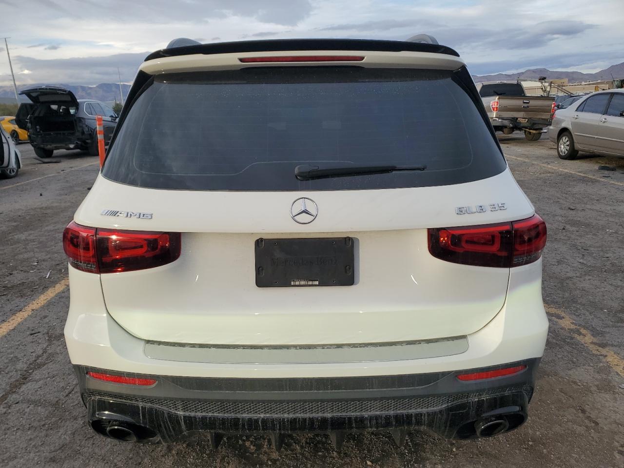 2022 Mercedes-Benz Glb Amg 35 4Matic - Image 6