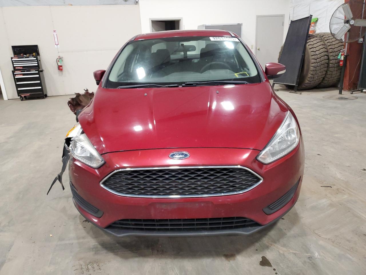 2017 Ford Focus Se - Image 5