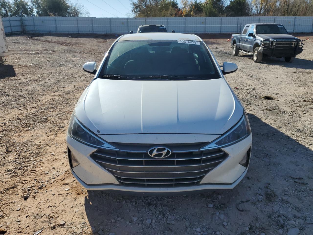 2019 Hyundai Elantra Se - Image 5