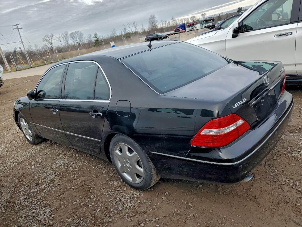 2004 Lexus Ls 430 - Image 2
