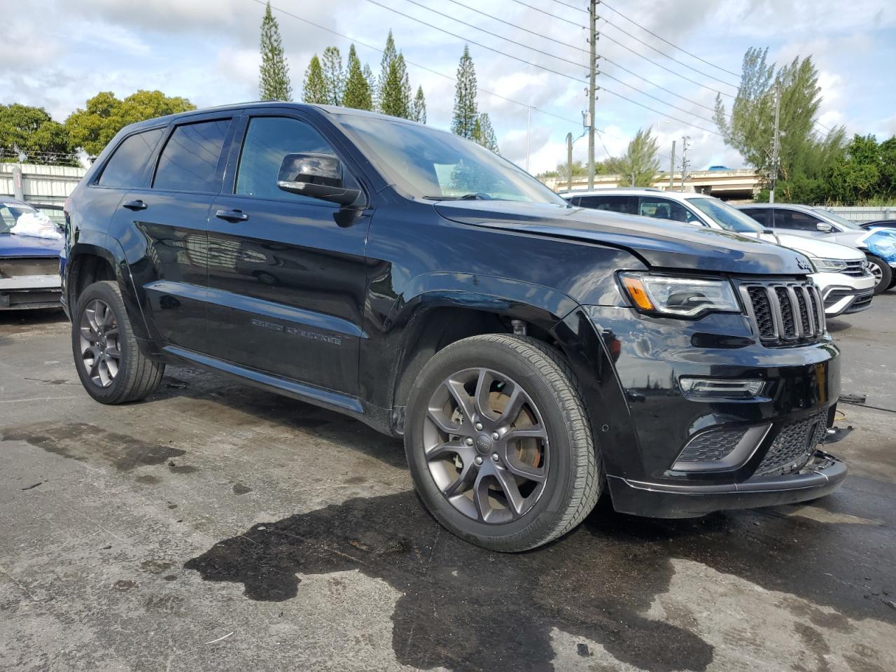 2021 Jeep Grand Cherokee Overland - Фото 4