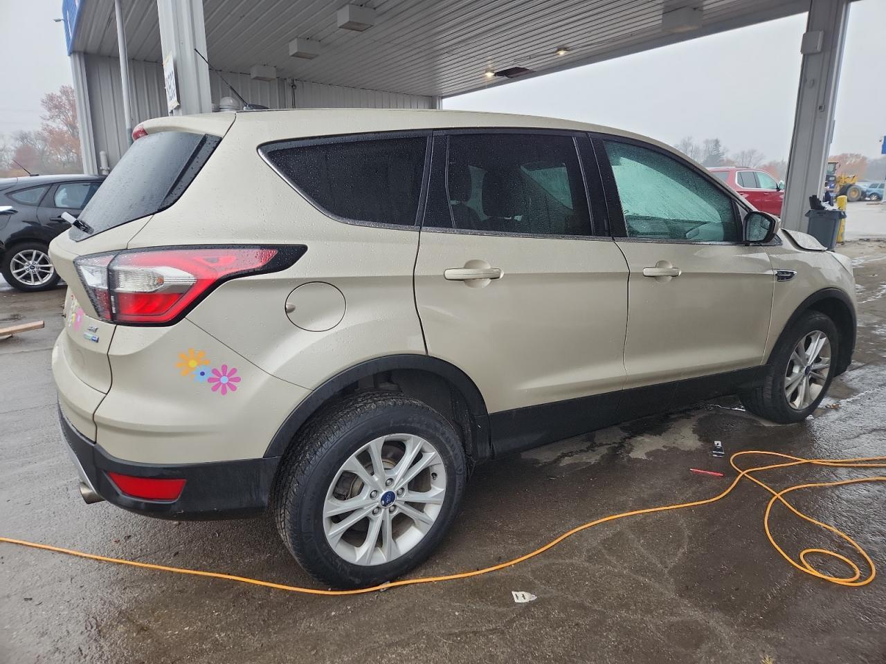 2017 Ford Escape Se - Image 3