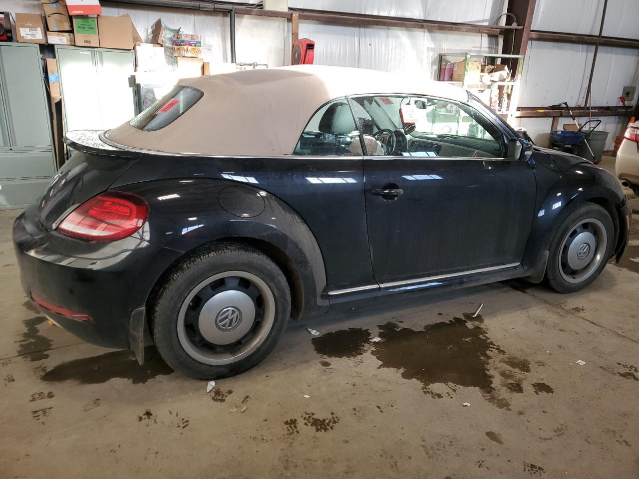 2018 Volkswagen Beetle S - Image 3