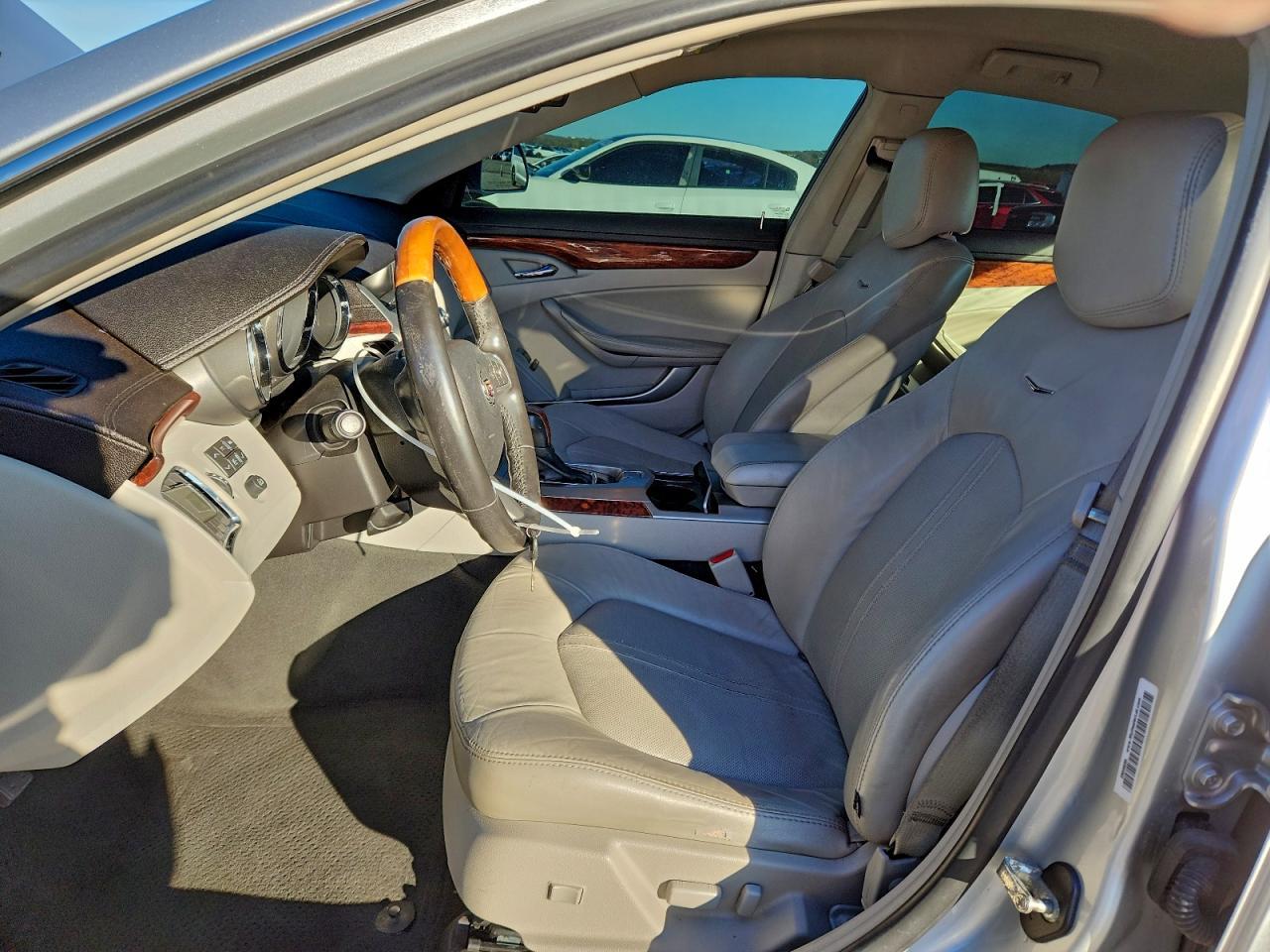 2012 Cadillac Cts Luxury Collection - Image 7