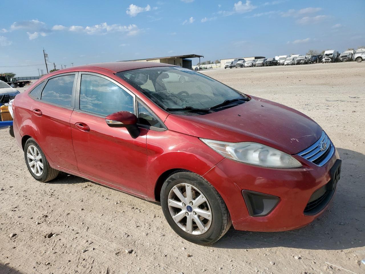2013 Ford Fiesta Se - Image 4