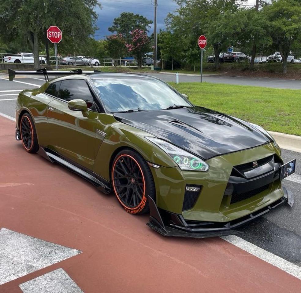 2014 Nissan Gt-R Premium