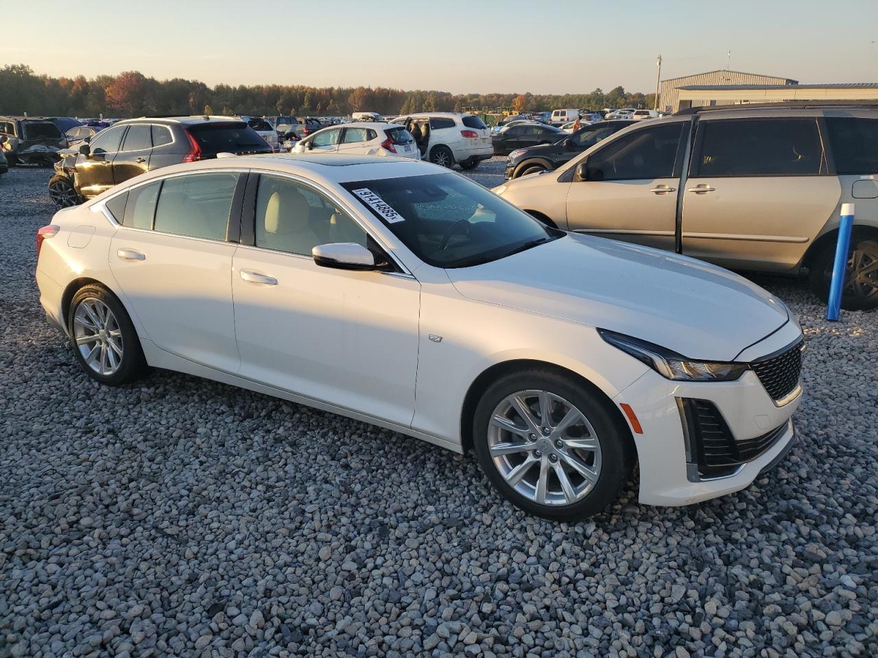 2022 Cadillac Ct5 - Фото 4