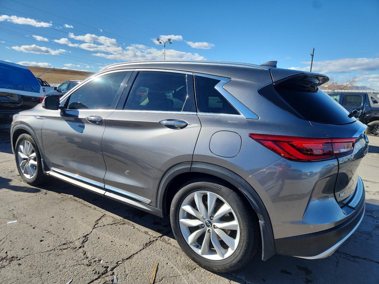 2019 Infiniti Qx50 Essential - Image 2