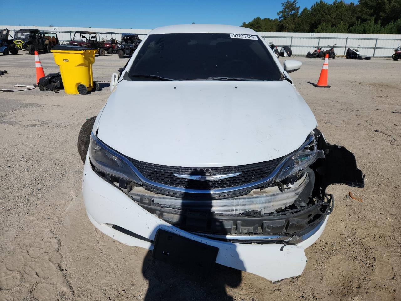 2015 Chrysler 200 Limited - Фото 5