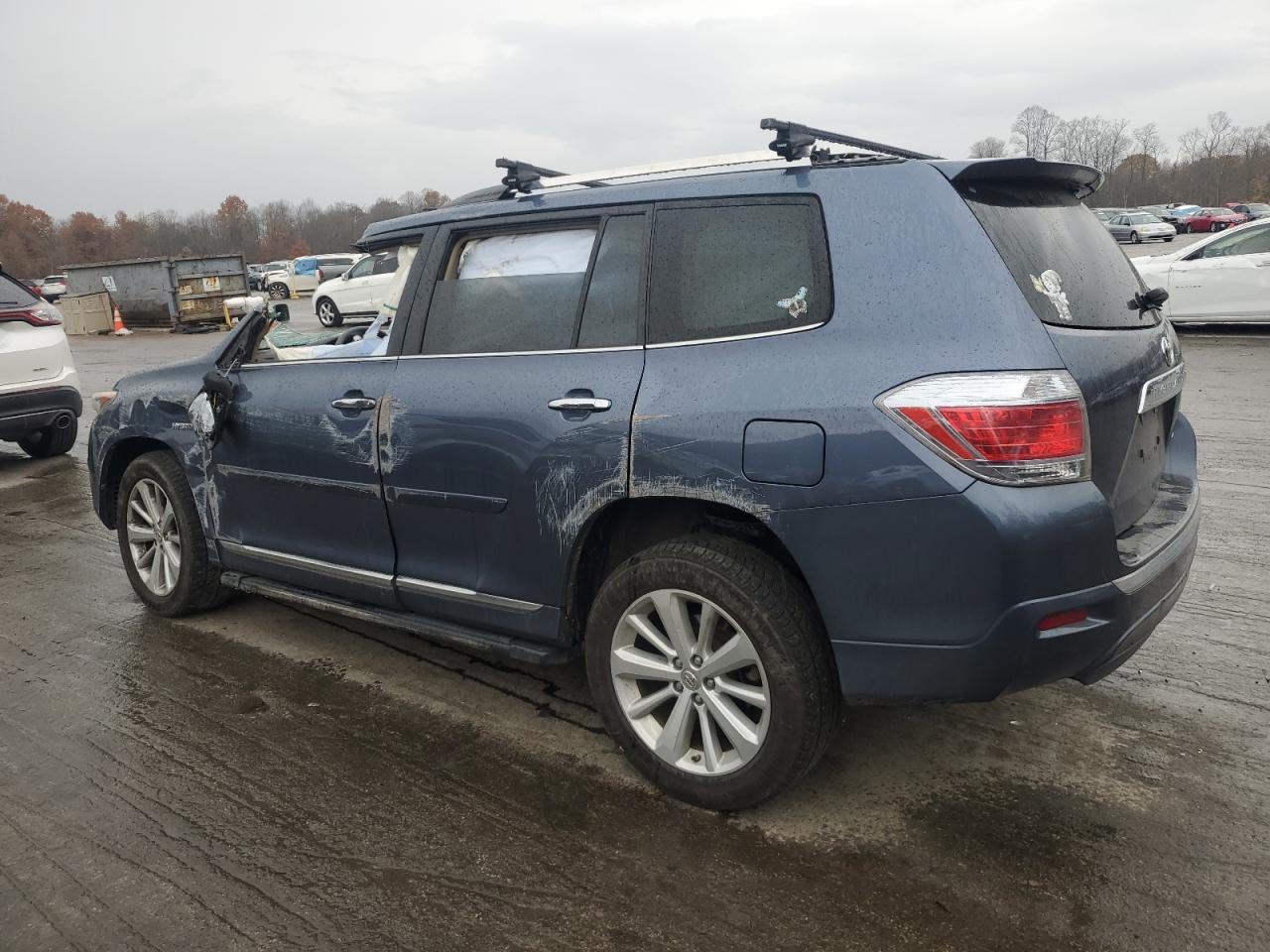 2012 Toyota Highlander Hybrid Limited - Image 2