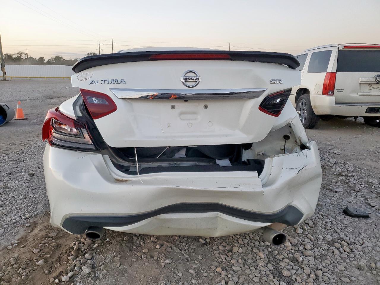 2017 Nissan Altima 2.5 - Фото 6