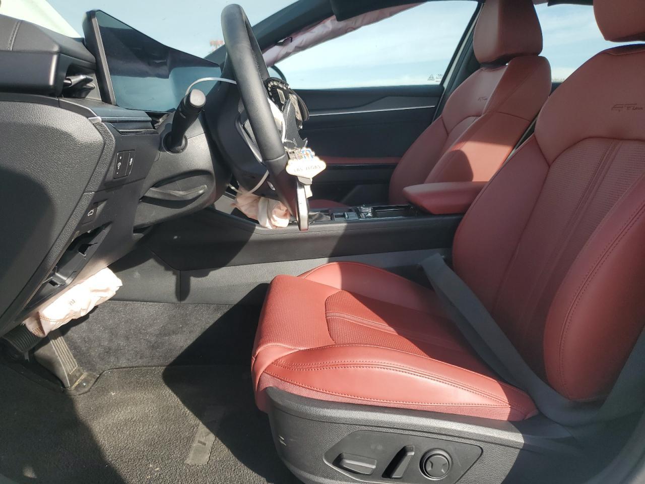 2025 Kia K5 Gt Line - Фото 7