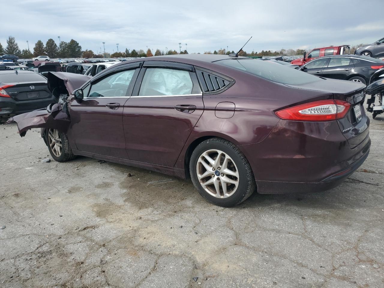 2013 Ford Fusion Se - Image 2