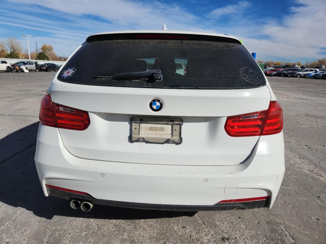 2015 BMW 328 Xi - Фото 6
