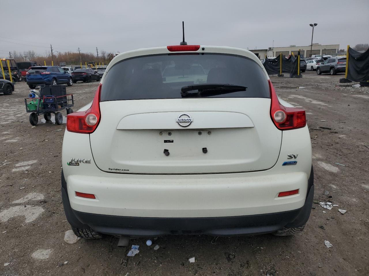 2012 Nissan Juke S - Фото 6