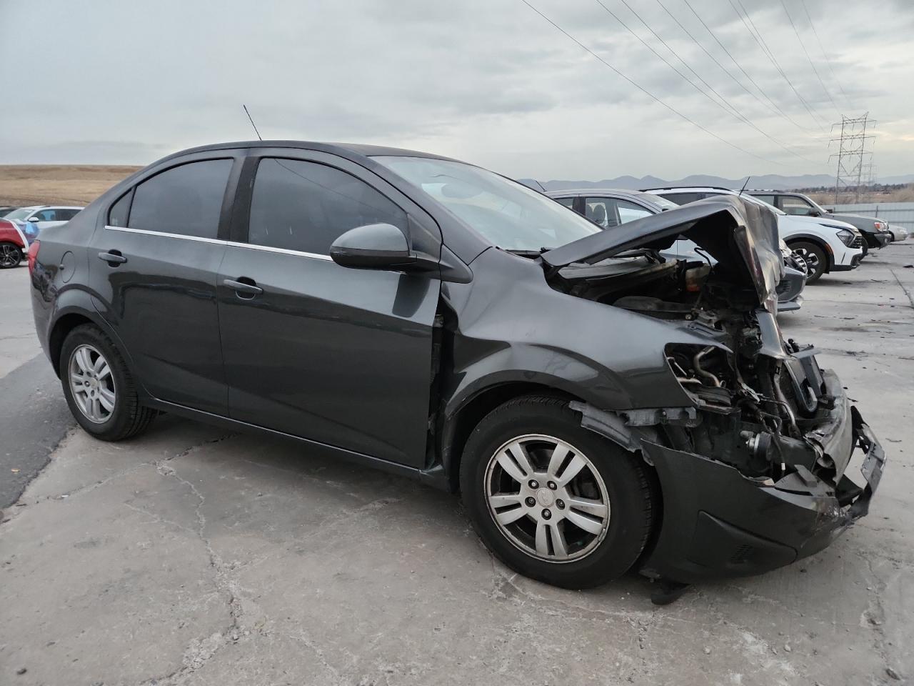 2016 Chevrolet Sonic Lt - Image 4