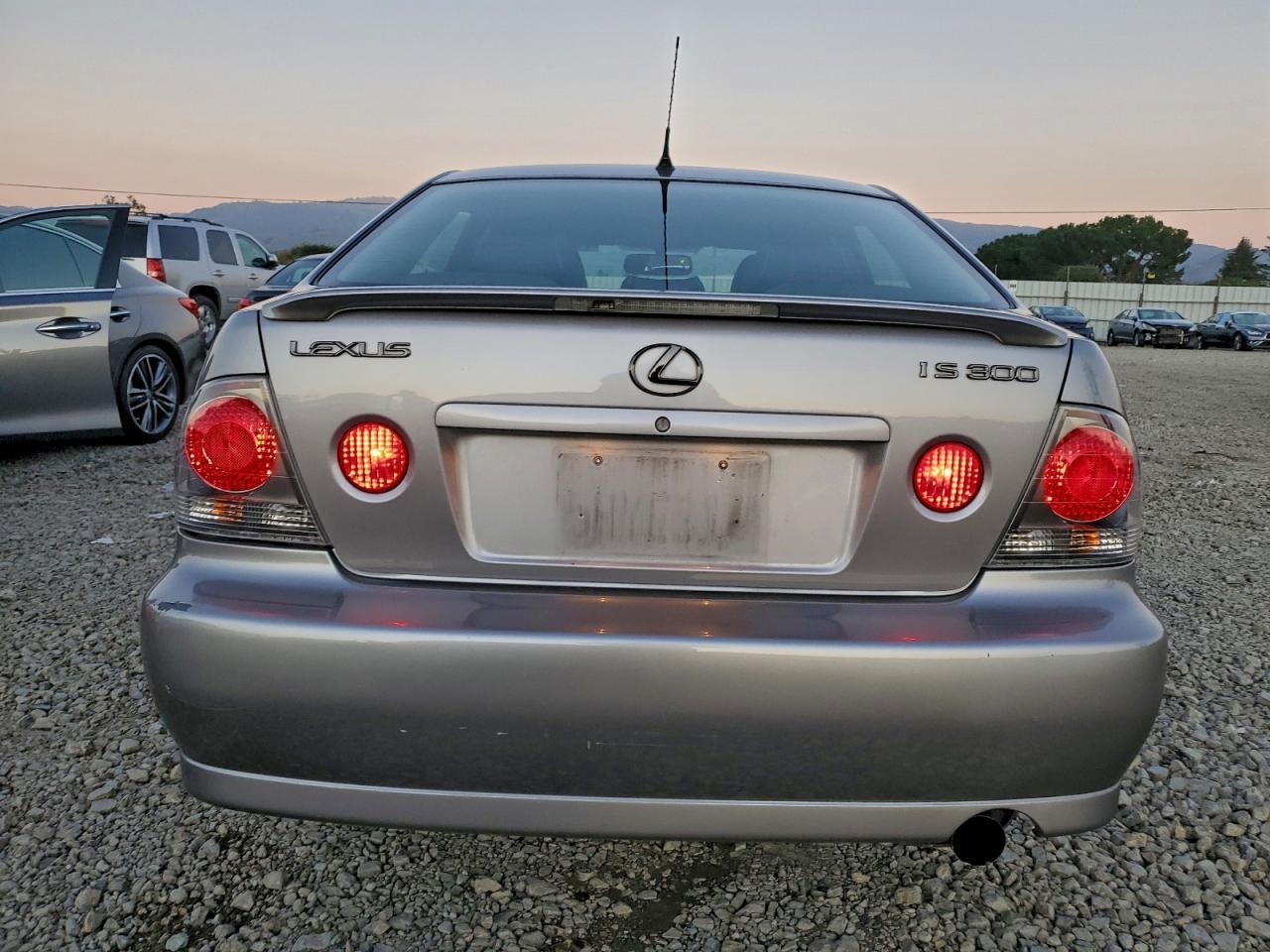 2004 Lexus Is 300 - Фото 6