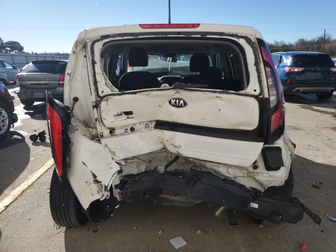 2016 Kia Soul - Image 6