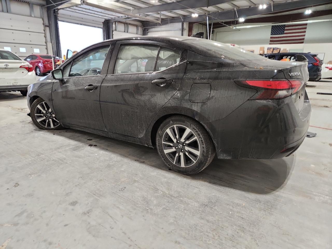 2021 Nissan Versa Sv - Фото 2