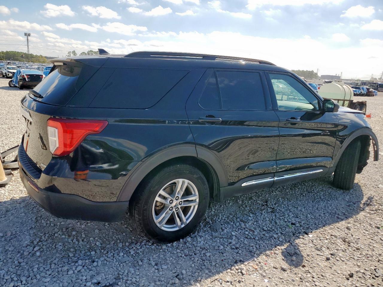 2020 Ford Explorer Xlt - Фото 3