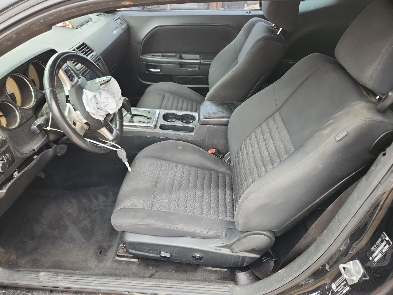 2014 Dodge Challenger Sxt - Image 7