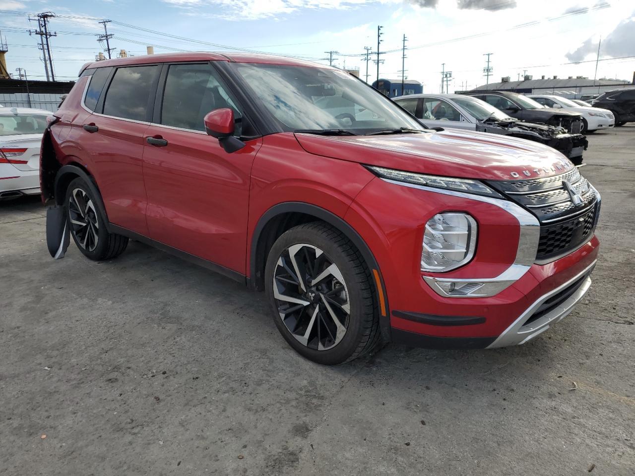 2023 Mitsubishi Outlander Se - Фото 4