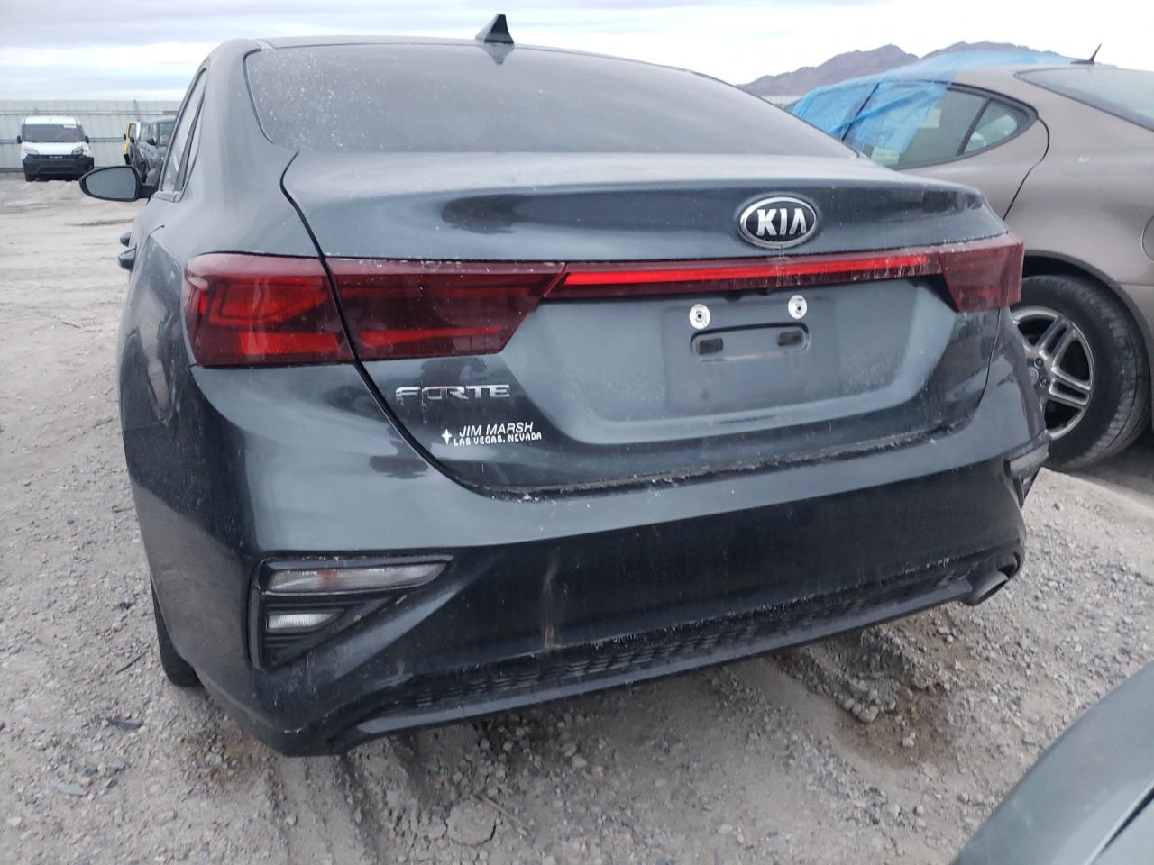 2019 Kia Forte Fe - Image 6